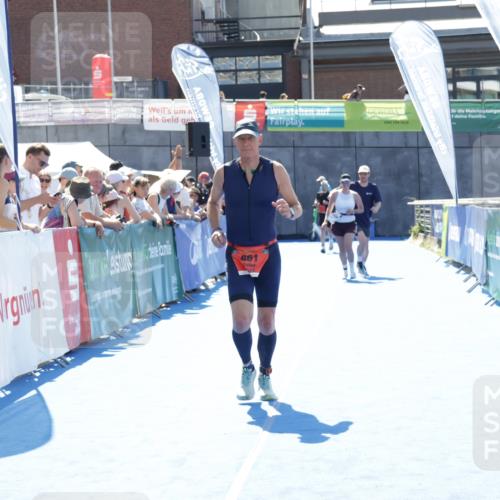 09.08.2026 - GEWOBA Citytriathlon Bremen Yannick Fuchs http://msf.ph/oto/9934165 09.08.2026 14:34:14 Ziel 861 meine-sportfotos.de