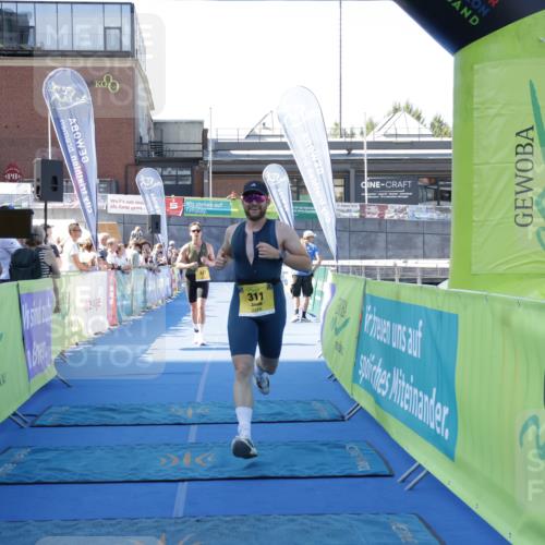 09.08.2026 - GEWOBA Citytriathlon Bremen Yannick Fuchs http://msf.ph/oto/9934203 09.08.2026 11:33:31 Ziel 53, 311, 327 meine-sportfotos.de