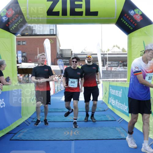 09.08.2026 - GEWOBA Citytriathlon Bremen Yannick Fuchs http://msf.ph/oto/9934272 09.08.2026 11:34:12 Ziel 157, 247, 500 meine-sportfotos.de