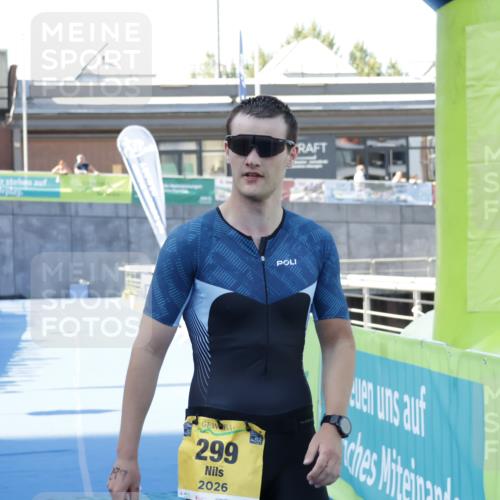 09.08.2026 - GEWOBA Citytriathlon Bremen Yannick Fuchs http://msf.ph/oto/9934346 09.08.2026 11:34:35 Ziel 83, 299 meine-sportfotos.de