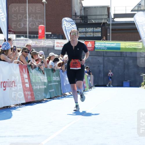 09.08.2026 - GEWOBA Citytriathlon Bremen Yannick Fuchs http://msf.ph/oto/9934352 09.08.2026 14:36:57 Ziel 966, 985 meine-sportfotos.de