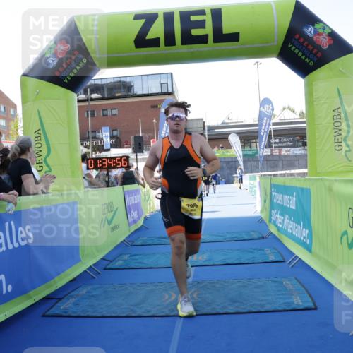 09.08.2026 - GEWOBA Citytriathlon Bremen Yannick Fuchs http://msf.ph/oto/9934369 09.08.2026 11:35:00 Ziel 195, 289, 324 meine-sportfotos.de