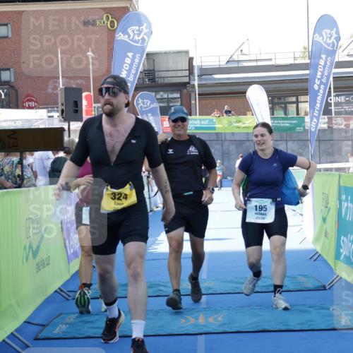 09.08.2026 - GEWOBA Citytriathlon Bremen Yannick Fuchs http://msf.ph/oto/9934389 09.08.2026 11:35:06 Ziel 195, 324, 403 meine-sportfotos.de