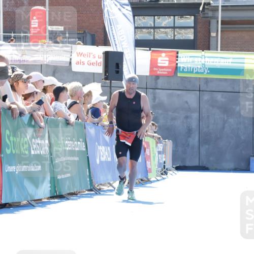 09.08.2026 - GEWOBA Citytriathlon Bremen Yannick Fuchs http://msf.ph/oto/9934413 09.08.2026 14:37:30 Ziel 860 meine-sportfotos.de