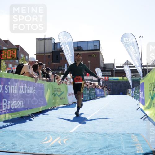 09.08.2026 - GEWOBA Citytriathlon Bremen Yannick Fuchs http://msf.ph/oto/9934495 09.08.2026 14:38:27 Ziel 653, 1152 meine-sportfotos.de