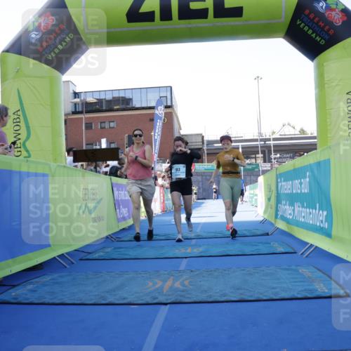 09.08.2026 - GEWOBA Citytriathlon Bremen Yannick Fuchs http://msf.ph/oto/9934685 09.08.2026 11:36:38 Ziel 93 meine-sportfotos.de