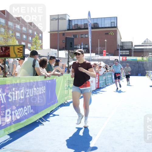 09.08.2026 - GEWOBA Citytriathlon Bremen Yannick Fuchs http://msf.ph/oto/9934836 09.08.2026 14:42:06 Ziel 603, 918 meine-sportfotos.de