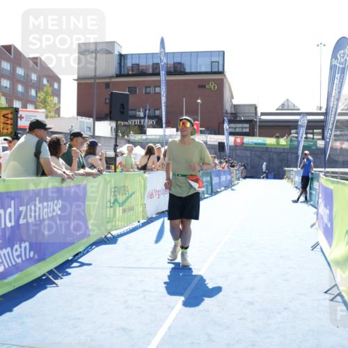 09.08.2026 - GEWOBA Citytriathlon Bremen Yannick Fuchs http://msf.ph/oto/9934856 09.08.2026 14:42:11 Ziel 603, 768, 918 meine-sportfotos.de