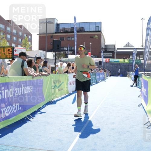 09.08.2026 - GEWOBA Citytriathlon Bremen Yannick Fuchs http://msf.ph/oto/9934858 09.08.2026 14:42:12 Ziel 603, 768, 918 meine-sportfotos.de