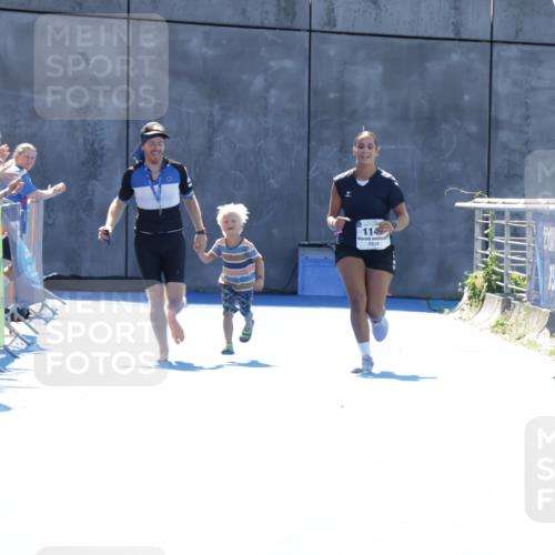 09.08.2026 - GEWOBA Citytriathlon Bremen Yannick Fuchs http://msf.ph/oto/9934975 09.08.2026 14:44:52 Ziel  meine-sportfotos.de