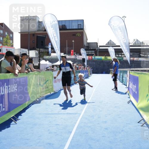 09.08.2026 - GEWOBA Citytriathlon Bremen Yannick Fuchs http://msf.ph/oto/9934998 09.08.2026 14:44:59 Ziel 1149 meine-sportfotos.de