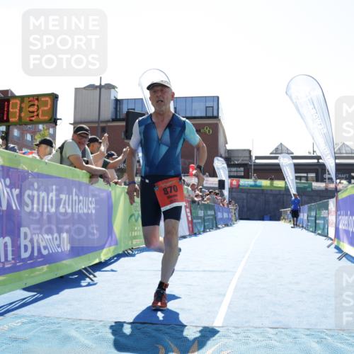 09.08.2026 - GEWOBA Citytriathlon Bremen Yannick Fuchs http://msf.ph/oto/9935054 09.08.2026 14:45:55 Ziel 870 meine-sportfotos.de