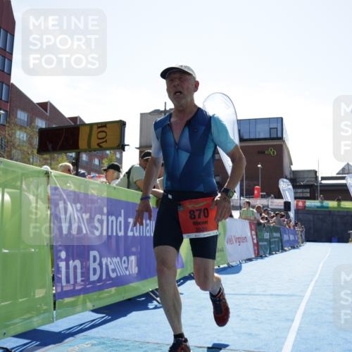 09.08.2026 - GEWOBA Citytriathlon Bremen Yannick Fuchs http://msf.ph/oto/9935058 09.08.2026 14:45:56 Ziel 870 meine-sportfotos.de