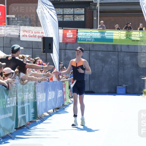 09.08.2026 - GEWOBA Citytriathlon Bremen Yannick Fuchs http://msf.ph/oto/9935085 09.08.2026 14:46:45 Ziel 605 meine-sportfotos.de