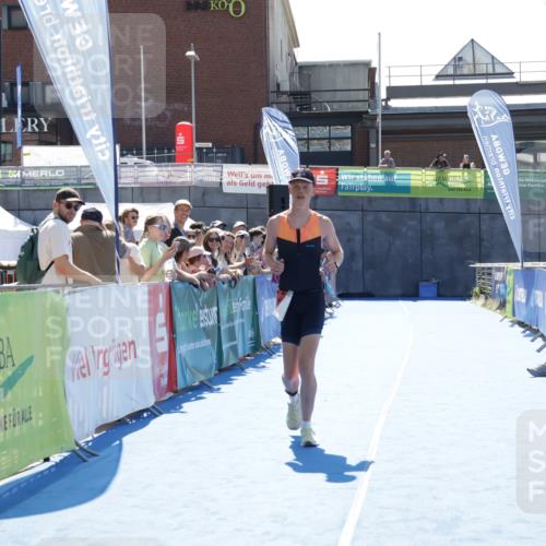 09.08.2026 - GEWOBA Citytriathlon Bremen Yannick Fuchs http://msf.ph/oto/9935100 09.08.2026 14:46:47 Ziel 605 meine-sportfotos.de