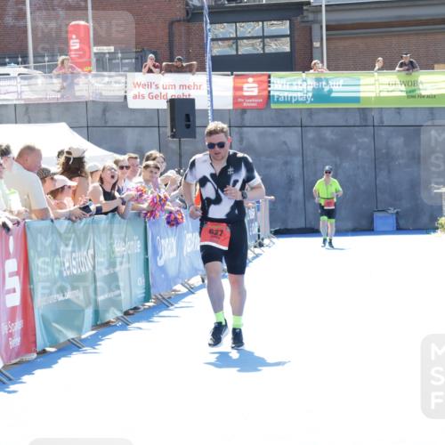 09.08.2026 - GEWOBA Citytriathlon Bremen Yannick Fuchs http://msf.ph/oto/9935186 09.08.2026 14:48:25 Ziel 627 meine-sportfotos.de