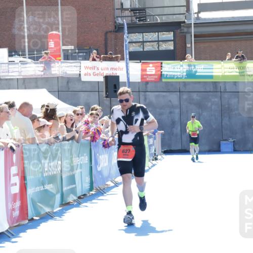 09.08.2026 - GEWOBA Citytriathlon Bremen Yannick Fuchs http://msf.ph/oto/9935187 09.08.2026 14:48:25 Ziel 627 meine-sportfotos.de