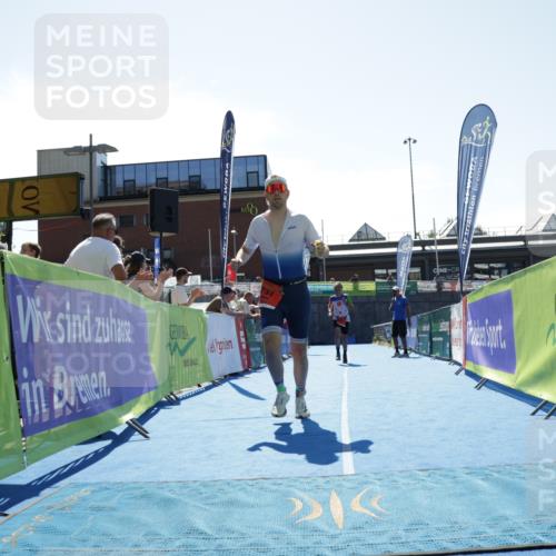 09.08.2026 - GEWOBA Citytriathlon Bremen Yannick Fuchs http://msf.ph/oto/9935252 09.08.2026 14:49:02 Ziel 731, 830 meine-sportfotos.de
