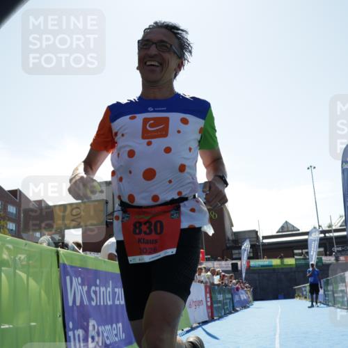09.08.2026 - GEWOBA Citytriathlon Bremen Yannick Fuchs http://msf.ph/oto/9935277 09.08.2026 14:49:05 Ziel 731, 830 meine-sportfotos.de