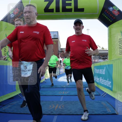 09.08.2026 - GEWOBA Citytriathlon Bremen Yannick Fuchs http://msf.ph/oto/9935285 09.08.2026 11:38:56 Ziel 17, 55 meine-sportfotos.de