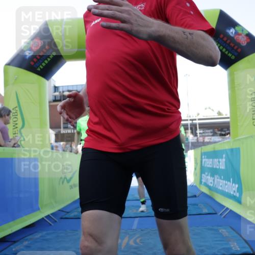 09.08.2026 - GEWOBA Citytriathlon Bremen Yannick Fuchs http://msf.ph/oto/9935289 09.08.2026 11:38:56 Ziel 17, 55 meine-sportfotos.de