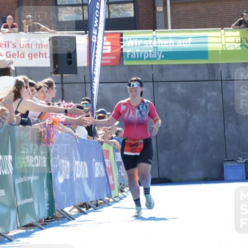 09.08.2026 - GEWOBA Citytriathlon Bremen Yannick Fuchs http://msf.ph/oto/9935325 09.08.2026 14:49:33 Ziel 969 meine-sportfotos.de