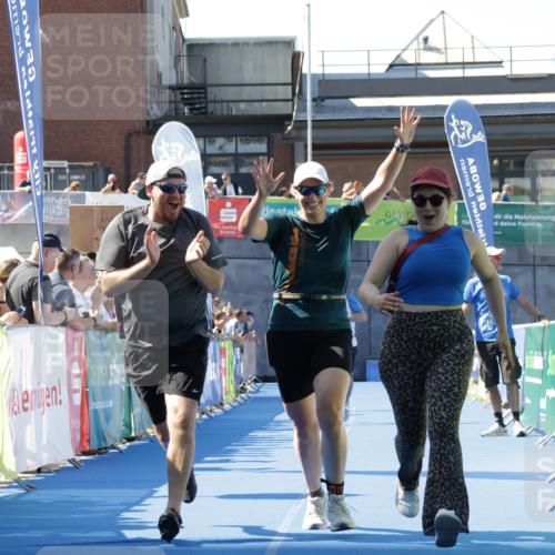 09.08.2026 - GEWOBA Citytriathlon Bremen Yannick Fuchs http://msf.ph/oto/9935330 09.08.2026 11:39:02 Ziel 143 meine-sportfotos.de