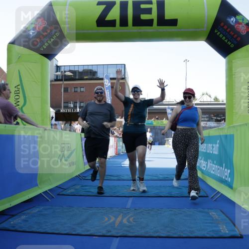 09.08.2026 - GEWOBA Citytriathlon Bremen Yannick Fuchs http://msf.ph/oto/9935349 09.08.2026 11:39:04 Ziel 143 meine-sportfotos.de