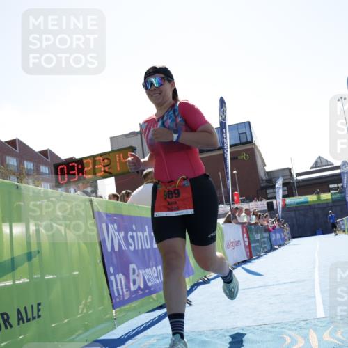 09.08.2026 - GEWOBA Citytriathlon Bremen Yannick Fuchs http://msf.ph/oto/9935352 09.08.2026 14:49:38 Ziel 969 meine-sportfotos.de