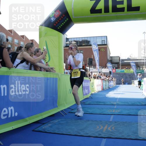 09.08.2026 - GEWOBA Citytriathlon Bremen Yannick Fuchs http://msf.ph/oto/9935407 09.08.2026 11:39:21 Ziel 443 meine-sportfotos.de