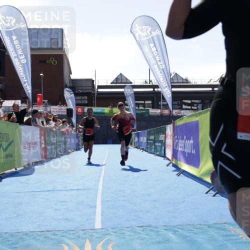 09.08.2026 - GEWOBA Citytriathlon Bremen Yannick Fuchs http://msf.ph/oto/9935415 09.08.2026 14:50:43 Ziel 899, 922, 962, 964 meine-sportfotos.de