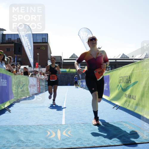 09.08.2026 - GEWOBA Citytriathlon Bremen Yannick Fuchs http://msf.ph/oto/9935427 09.08.2026 14:50:44 Ziel 899, 922, 962, 964 meine-sportfotos.de