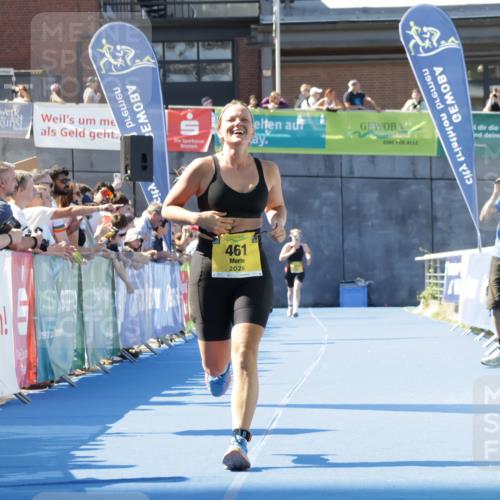 09.08.2026 - GEWOBA Citytriathlon Bremen Yannick Fuchs http://msf.ph/oto/9935441 09.08.2026 11:39:29 Ziel 461 meine-sportfotos.de