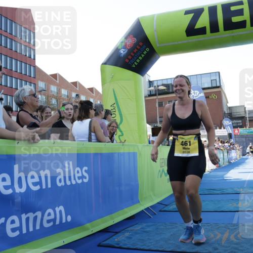 09.08.2026 - GEWOBA Citytriathlon Bremen Yannick Fuchs http://msf.ph/oto/9935454 09.08.2026 11:39:32 Ziel 461 meine-sportfotos.de