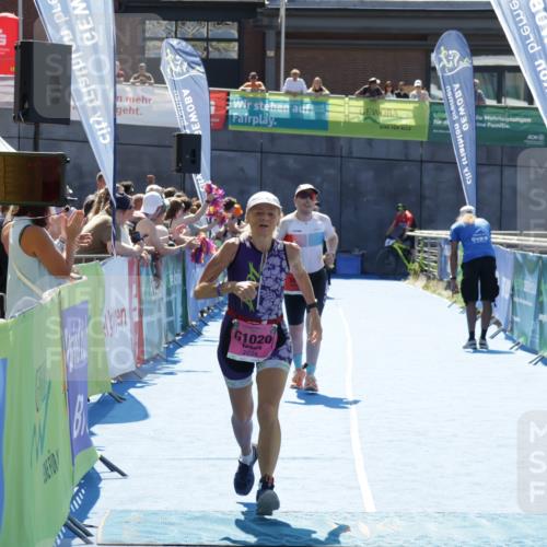09.08.2026 - GEWOBA Citytriathlon Bremen Yannick Fuchs http://msf.ph/oto/9935460 09.08.2026 14:51:10 Ziel 554, 1020, 1020 meine-sportfotos.de