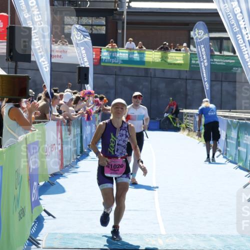 09.08.2026 - GEWOBA Citytriathlon Bremen Yannick Fuchs http://msf.ph/oto/9935462 09.08.2026 14:51:10 Ziel 554, 1020, 1020 meine-sportfotos.de