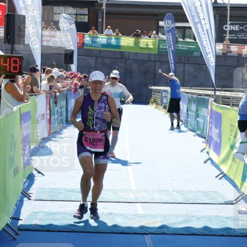 09.08.2026 - GEWOBA Citytriathlon Bremen Yannick Fuchs http://msf.ph/oto/9935466 09.08.2026 14:51:11 Ziel 554, 1020, 1020 meine-sportfotos.de