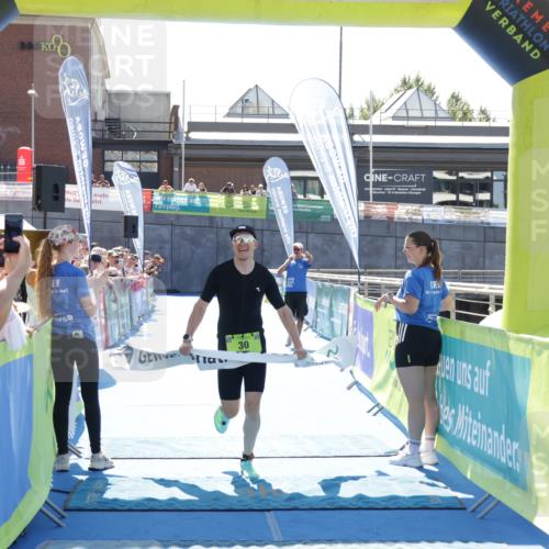 09.08.2026 - GEWOBA Citytriathlon Bremen Yannick Fuchs http://msf.ph/oto/9935505 09.08.2026 14:51:18 Ziel 30, 554 meine-sportfotos.de
