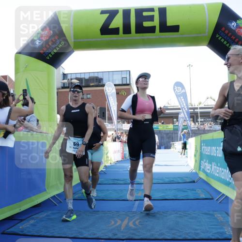 09.08.2026 - GEWOBA Citytriathlon Bremen Yannick Fuchs http://msf.ph/oto/9935578 09.08.2026 11:40:13 Ziel 69, 235, 456, 527 meine-sportfotos.de