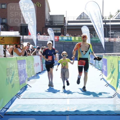 09.08.2026 - GEWOBA Citytriathlon Bremen Yannick Fuchs http://msf.ph/oto/9935630 09.08.2026 14:52:24 Ziel 753 meine-sportfotos.de