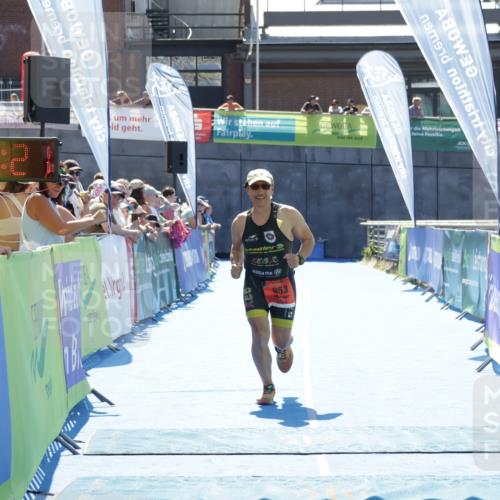 09.08.2026 - GEWOBA Citytriathlon Bremen Yannick Fuchs http://msf.ph/oto/9935661 09.08.2026 14:52:44 Ziel 853 meine-sportfotos.de