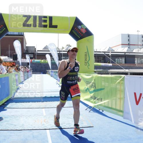 09.08.2026 - GEWOBA Citytriathlon Bremen Yannick Fuchs http://msf.ph/oto/9935672 09.08.2026 14:52:47 Ziel 853 meine-sportfotos.de