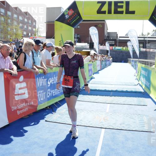 09.08.2026 - GEWOBA Citytriathlon Bremen Yannick Fuchs http://msf.ph/oto/9935681 09.08.2026 14:53:28 Ziel 904 meine-sportfotos.de