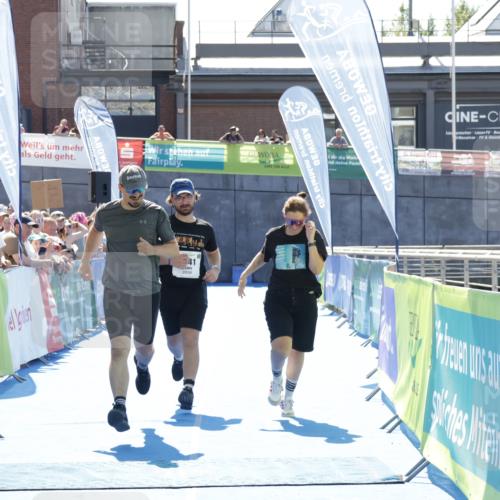 09.08.2026 - GEWOBA Citytriathlon Bremen Yannick Fuchs http://msf.ph/oto/9935691 09.08.2026 14:54:13 Ziel 1141 meine-sportfotos.de
