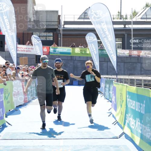 09.08.2026 - GEWOBA Citytriathlon Bremen Yannick Fuchs http://msf.ph/oto/9935693 09.08.2026 14:54:13 Ziel 1141 meine-sportfotos.de