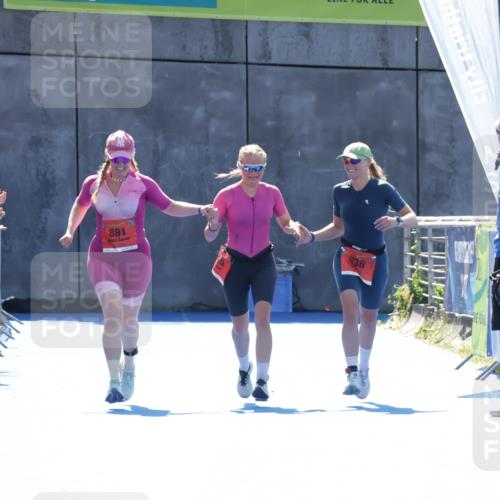 09.08.2026 - GEWOBA Citytriathlon Bremen Yannick Fuchs http://msf.ph/oto/9935722 09.08.2026 14:55:10 Ziel  meine-sportfotos.de
