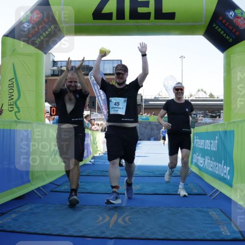 09.08.2026 - GEWOBA Citytriathlon Bremen Yannick Fuchs http://msf.ph/oto/9935792 09.08.2026 11:41:09 Ziel 45, 394 meine-sportfotos.de