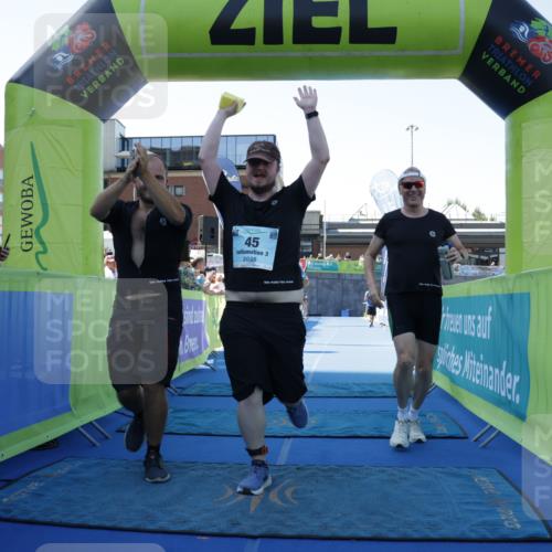 09.08.2026 - GEWOBA Citytriathlon Bremen Yannick Fuchs http://msf.ph/oto/9935795 09.08.2026 11:41:10 Ziel 45, 394 meine-sportfotos.de