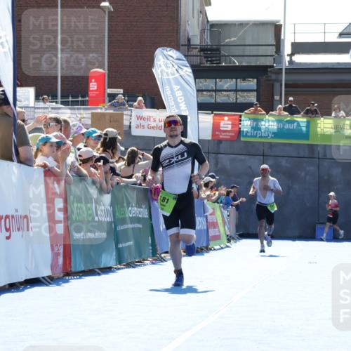 09.08.2026 - GEWOBA Citytriathlon Bremen Yannick Fuchs http://msf.ph/oto/9935819 09.08.2026 14:56:37 Ziel 141, 181 meine-sportfotos.de