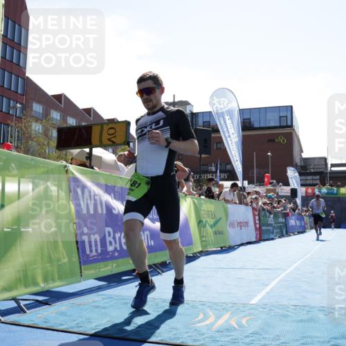 09.08.2026 - GEWOBA Citytriathlon Bremen Yannick Fuchs http://msf.ph/oto/9935827 09.08.2026 14:56:39 Ziel 141, 181 meine-sportfotos.de